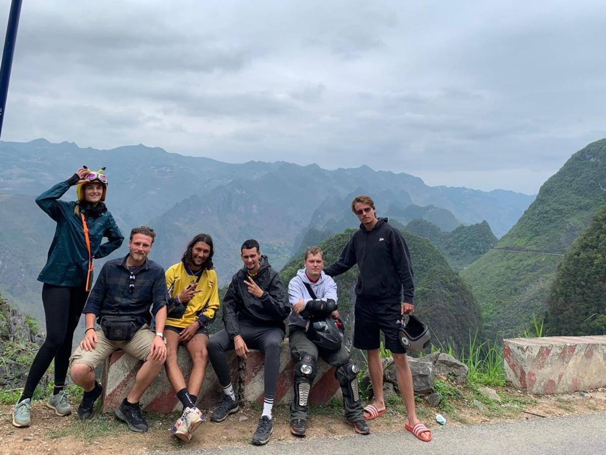 Nhi'S House & Safari -Motorbike Rental-Tour Ha Giang Esterno foto