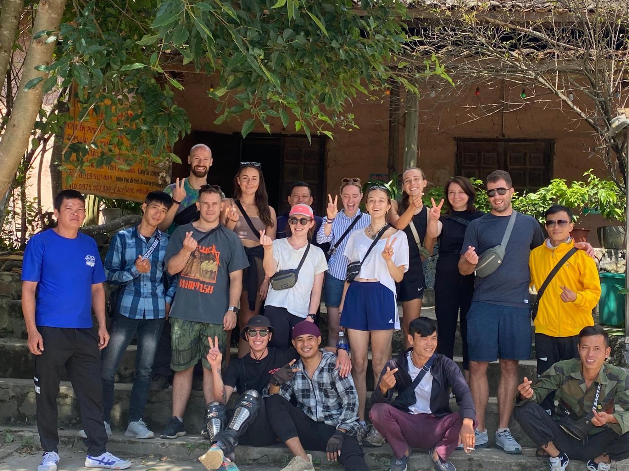 Nhi'S House & Safari -Motorbike Rental-Tour Ha Giang Esterno foto